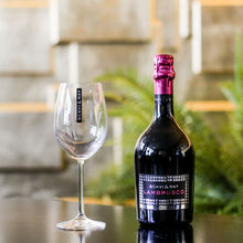 Laden Sie das Bild in den Galerie-Viewer, SCAVI & RAY Lambrusco