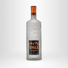 Laden Sie das Bild in den Galerie-Viewer, 9 MILE Vodka, 1,75l