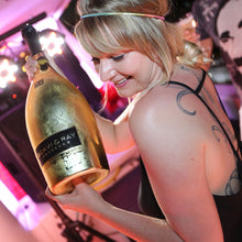 Laden Sie das Bild in den Galerie-Viewer, scavi_and_ray_momento_doro_3,0l_mood