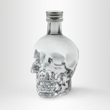 Laden Sie das Bild in den Galerie-Viewer, Crystal Head Vodka, 0,05l