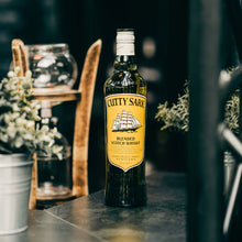 Laden Sie das Bild in den Galerie-Viewer, Cutty Sark Blended Scotch Whisky, 0,7l