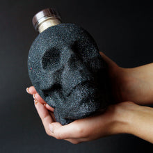 Laden Sie das Bild in den Galerie-Viewer, Crystal Head Vodka online kaufen